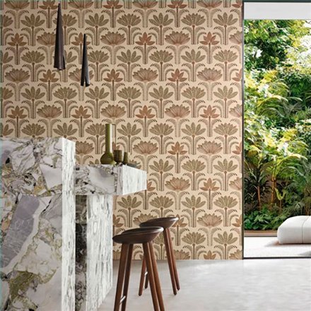 Ref.78180100 racines - ambiente decorado con fondo Beige con detalles en Verde y Marrón, motivo palmeras art déco