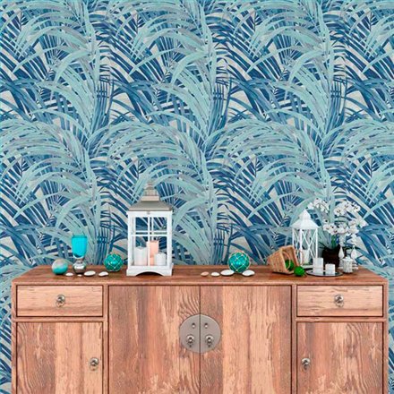 Ref.21141 ambiente real de hojas eucalipto silva essence, sobre fondo Topo en tonos Azul y Gris