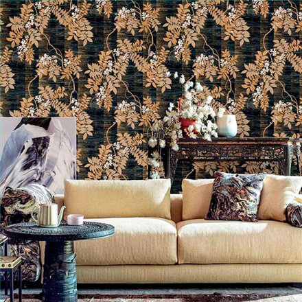 Ref.13321 papel pintado tahiti ramas sobre fondo Negro en tonos Blanco Roto, Beige y Dorado