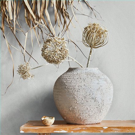 Ref.SILE-045 ambiente con silence liso mate en Gris