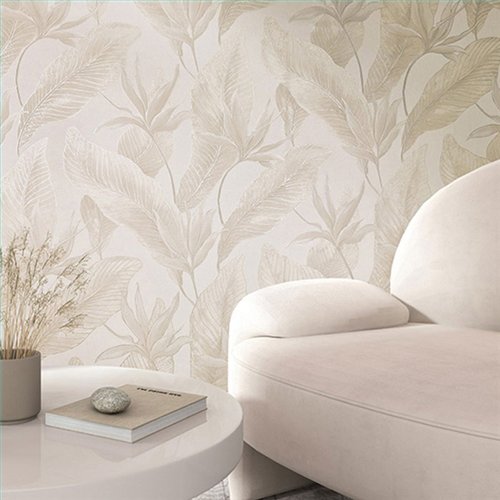 Ref.SILE-054 ambiente real de hojas tropicales silence, sobre fondo Beige en tonos Topo y Dorado