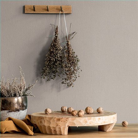 Ref.SILE-069 estancia decorada con liso mate en tono Topo, silence