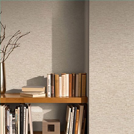 Ref.NATU-008 ambiente real de mosaico teselas natura, sobre fondo Beige en tonos Marrón y Dorado