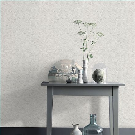 Ref.NATU-019 ambiente real de mosaico teselas natura, sobre fondo Beige en tonos Topo y Dorado
