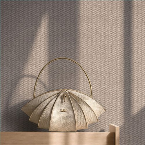Ref.SP7024 supreme - ambiente decorado con fondo Topo con detalles en Marrón, motivo tejido tapicería