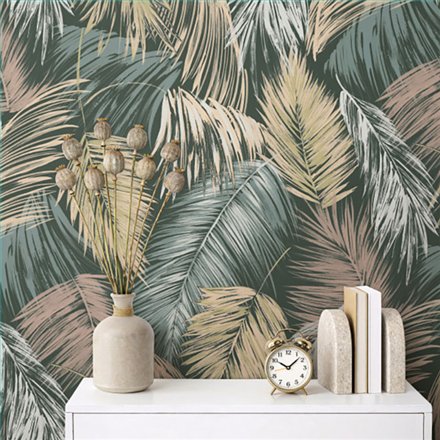 Ref.SP9054 ambiente real de hojas de palmera supreme, sobre fondo Verde en tonos Blanco Roto y Beige