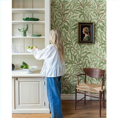 Ref.HT84005 foto de ambiente mural ramas de sauce hidden treasures fondo Beige con Verde y Marrón