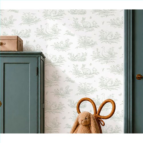 Ref.015-ALI estancia decorada con toile animales del bosque Verde y fondo Blanco Roto, alice