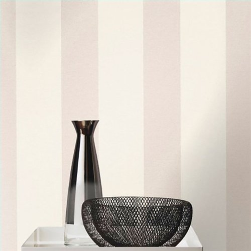 Ref.035-BOO ambiente real de rayas bamboo, sobre fondo Beige en tonos Blanco Roto