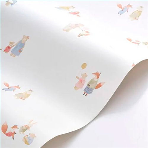 Ref.OUTT202858765 ambiente con once upon a time 3 animales del bosque Verde, Azul, Rojo, Beige y Marrón sobre fondo Blanco