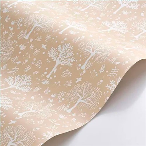 Ref.OUTT202901401 ambiente real de bosque encantado once upon a time 3, sobre fondo Beige en tonos Blanco